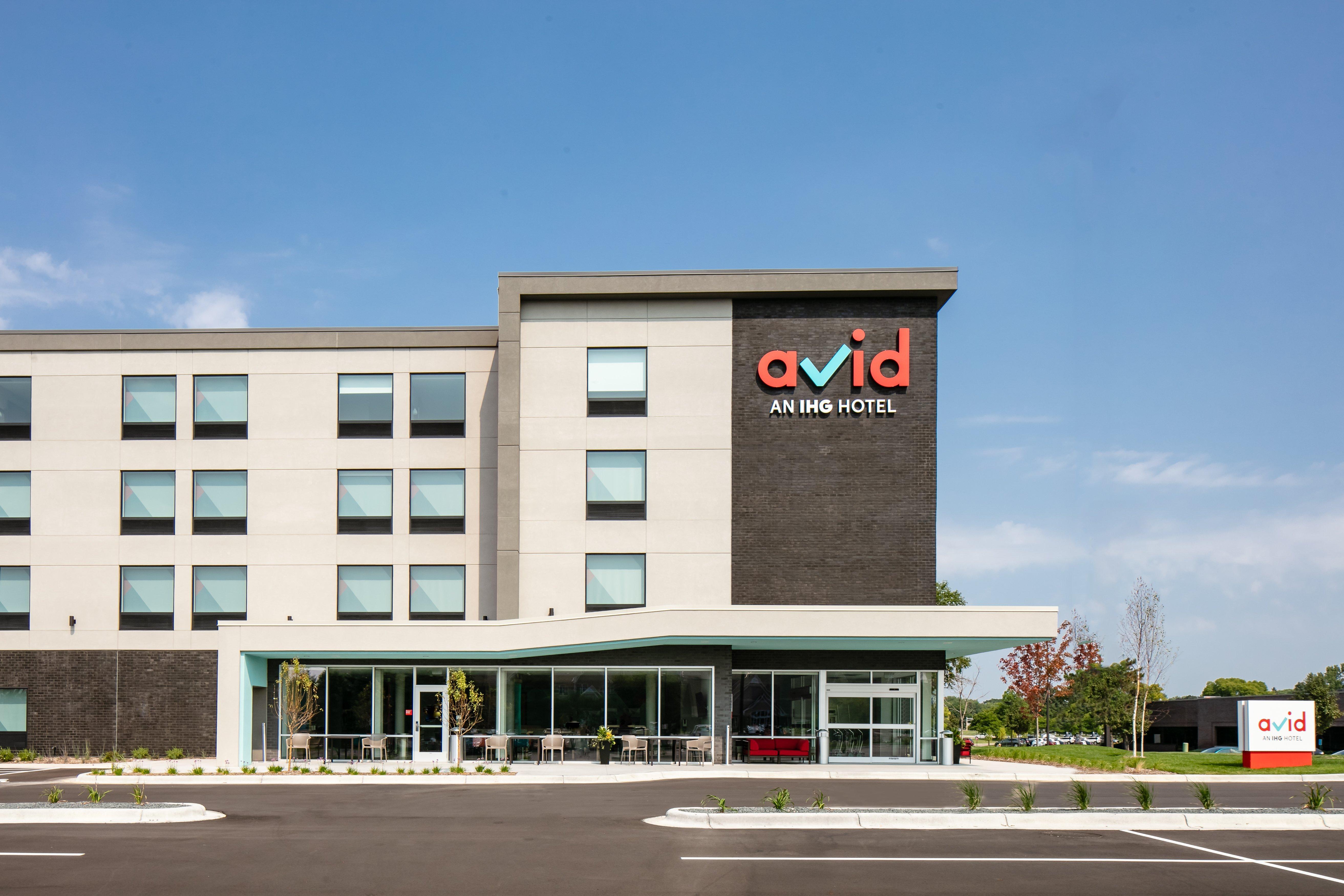 Avid Hotels - Roseville - Minneapolis North, An Ihg Hotel Екстер'єр фото